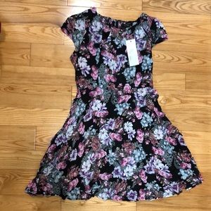 Papillon Floral Dress - NWT